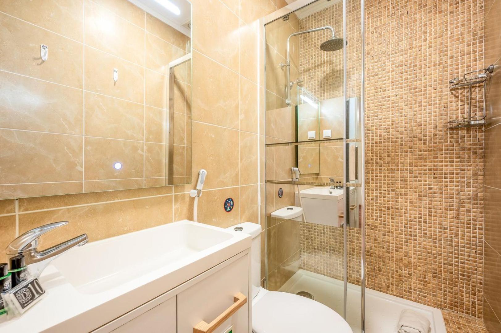 Guestready - Happy Home In Santa Cruz Lissabon Buitenkant foto